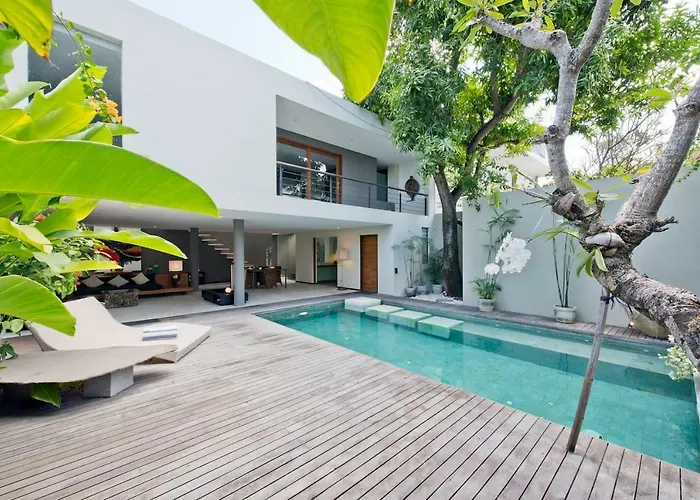 Olympia Villa *